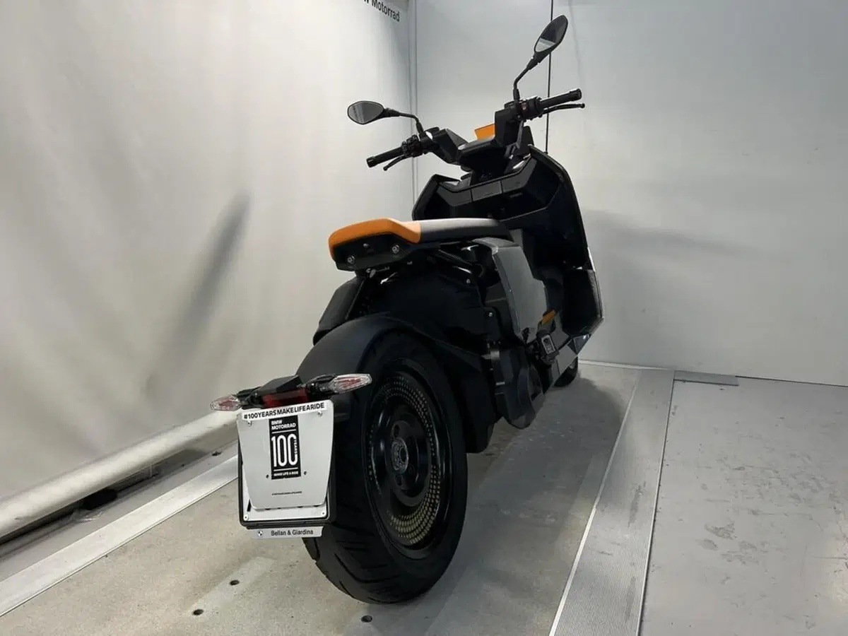 Bmw CE 04 (2021 - 25) (14)