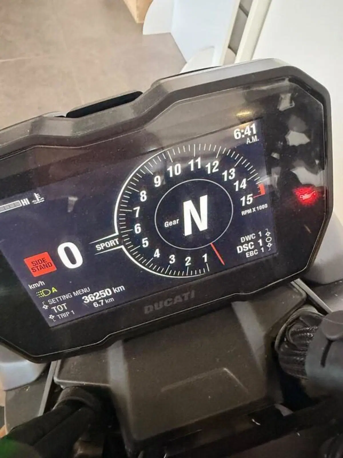 Ducati Streetfighter V4 1100 S (2020) (6)