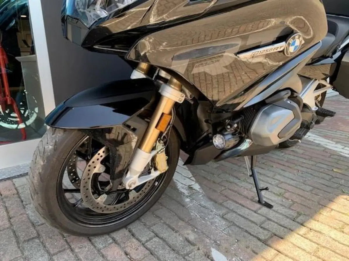Bmw R 1250 RT (2021 - 25) (6)