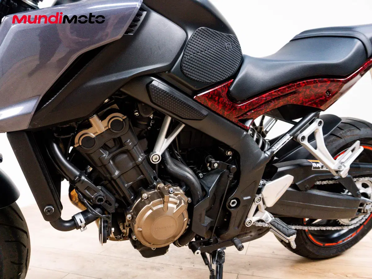 Honda CB 650 F ABS (2014 - 17) (9)