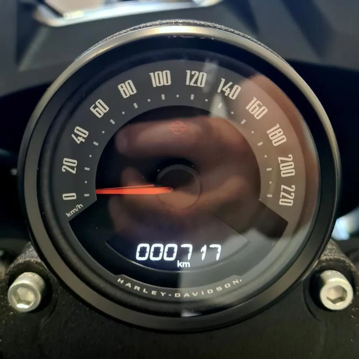 Harley-Davidson Low Rider ST (2025 - 26) (5)