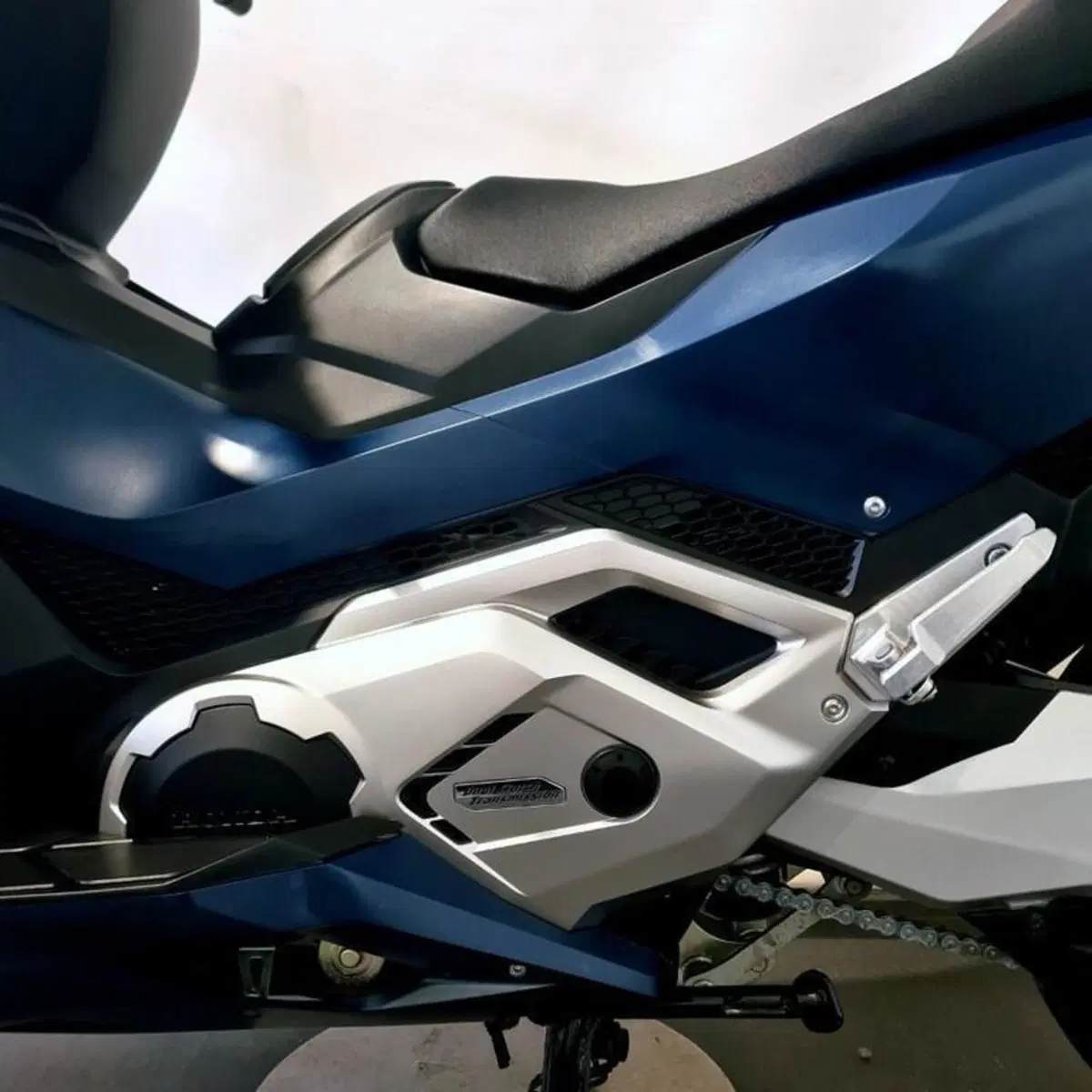 Honda Forza 750 DCT (2021 - 24) (11)