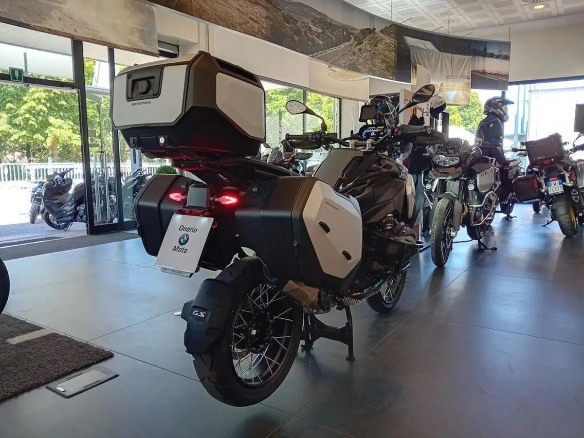 Bmw R 1300 GS (2023 - 26) (5)