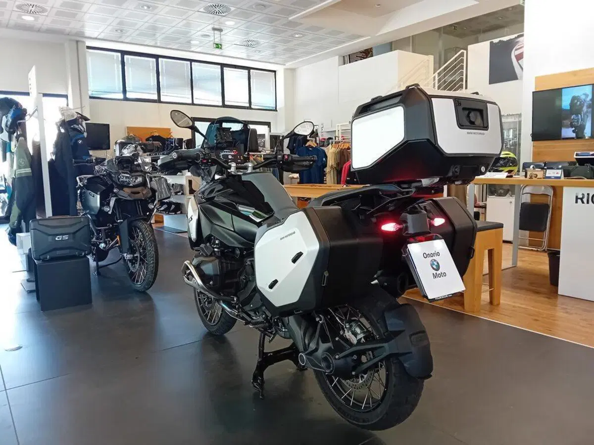Bmw R 1300 GS (2023 - 26) (6)