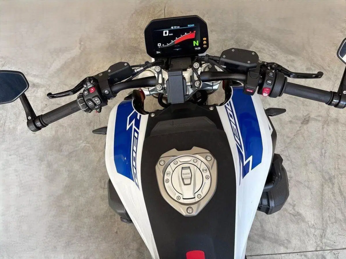 Bmw R 1300 R (2026 - 27) (7)