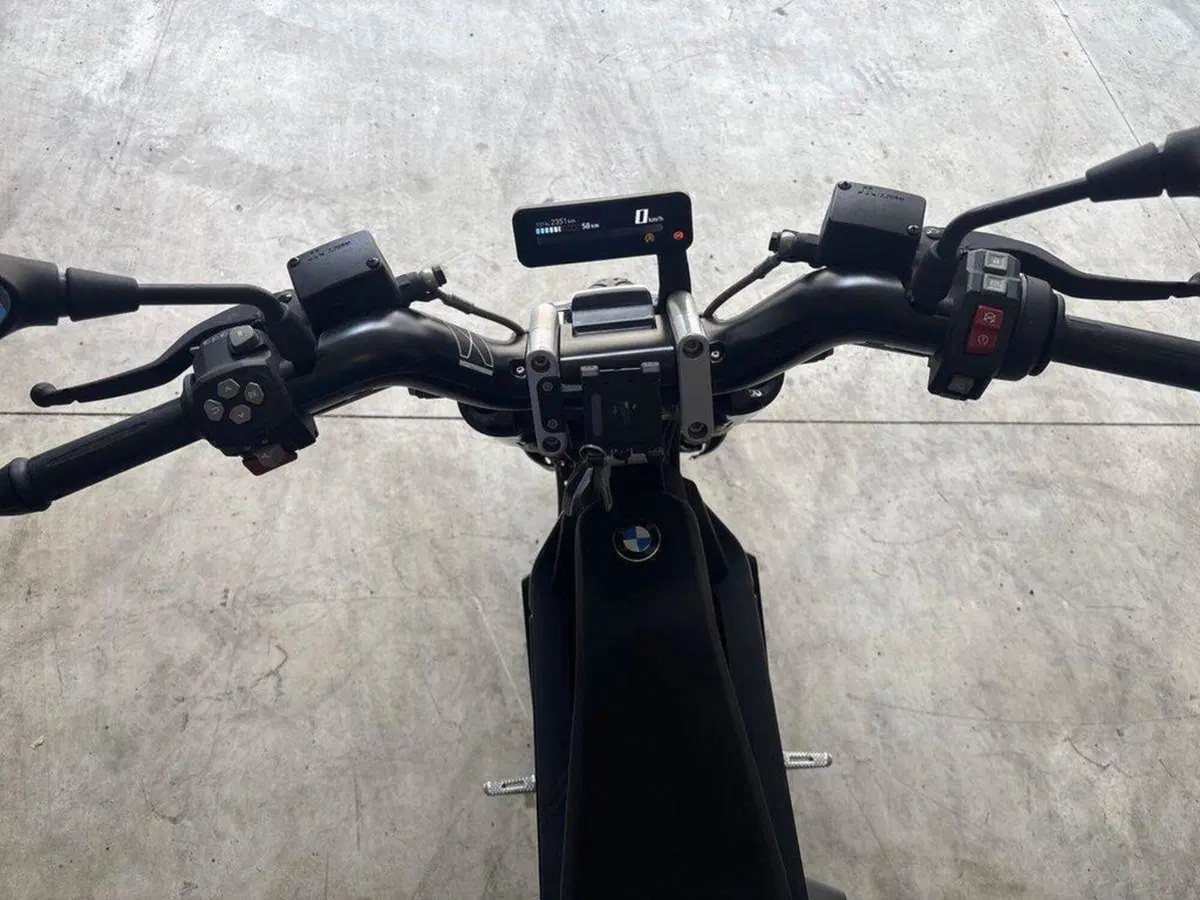 Bmw CE 02 AM (2024 - 26) (7)