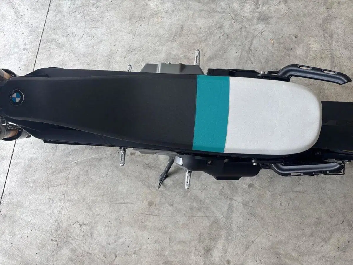 Bmw CE 02 AM (2024 - 26) (9)