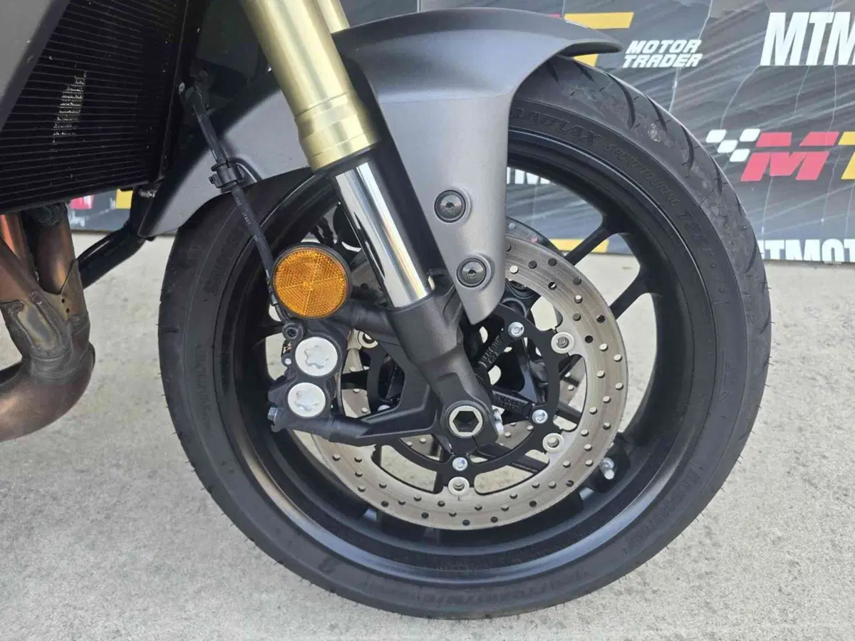 Yamaha Tracer 9 GT+ Y-AMT (2025 - 26) (12)