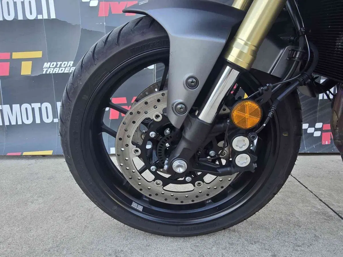 Yamaha Tracer 9 GT+ Y-AMT (2025 - 26) (13)