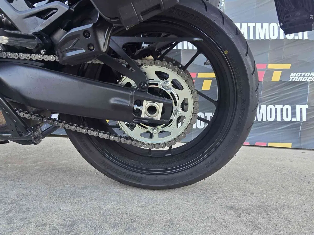 Yamaha Tracer 9 GT+ Y-AMT (2025 - 26) (9)