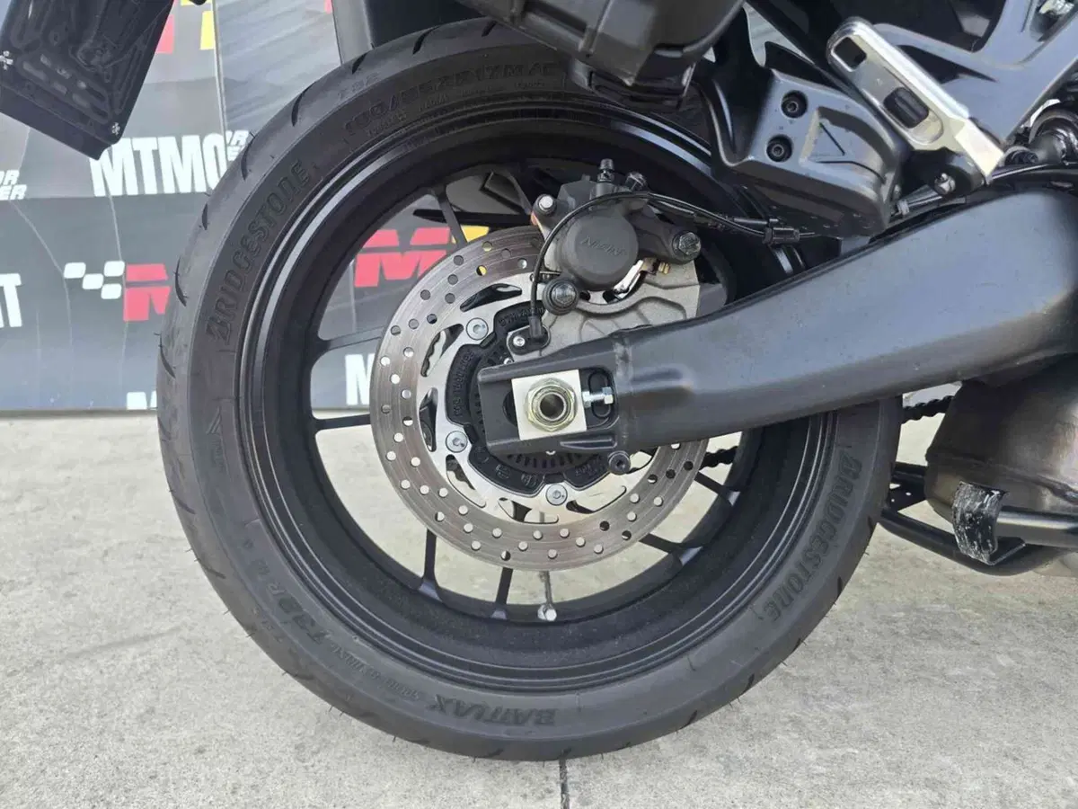 Yamaha Tracer 9 GT+ Y-AMT (2025 - 26) (10)