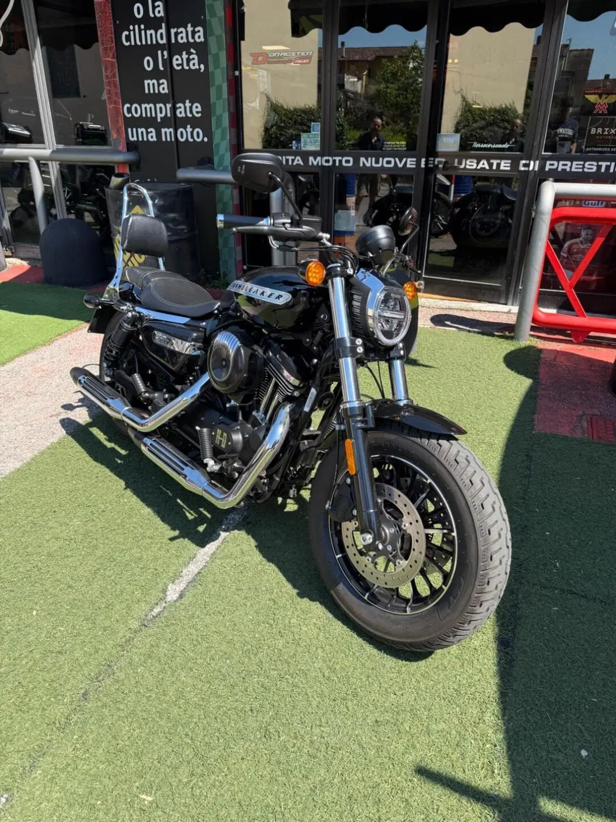 Swm Stormbreaker V1200 (2024 - 25) (2)