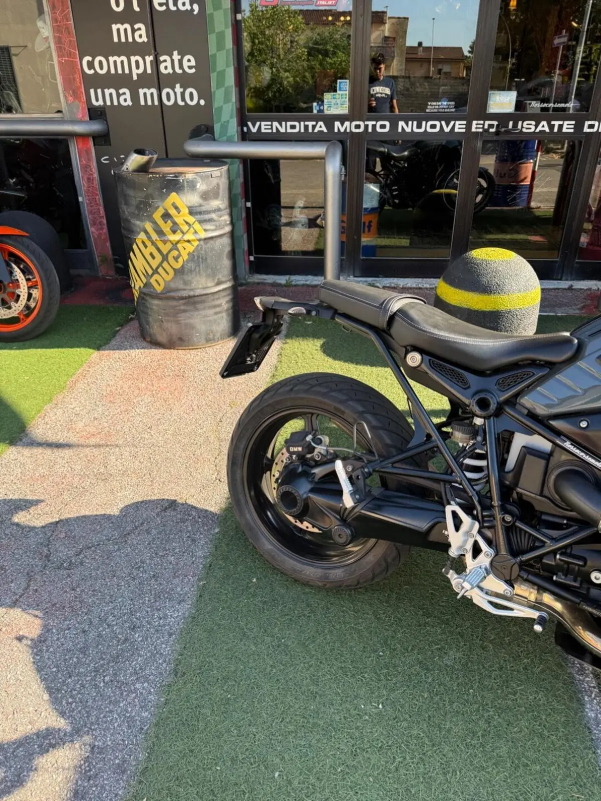 Bmw R nineT 1200 Pure (2017 - 20) (7)