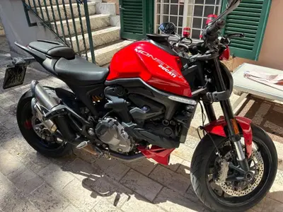 Ducati Monster 937 + (2021 - 25) usata