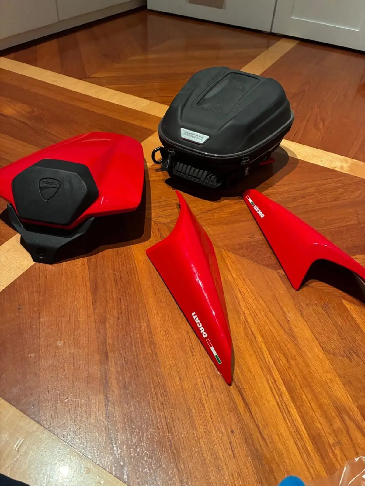Ducati Monster 937 + (2021 - 25) (6)