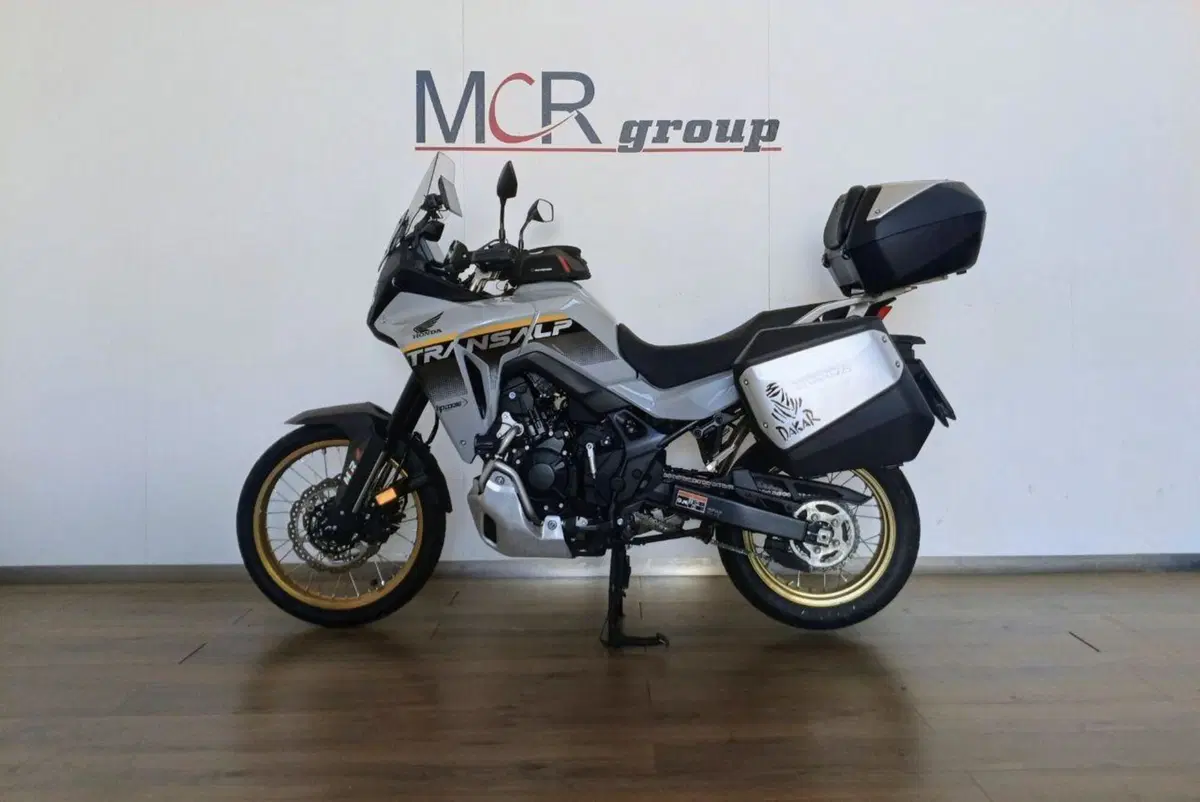 Honda Transalp XL750 (2025) (4)