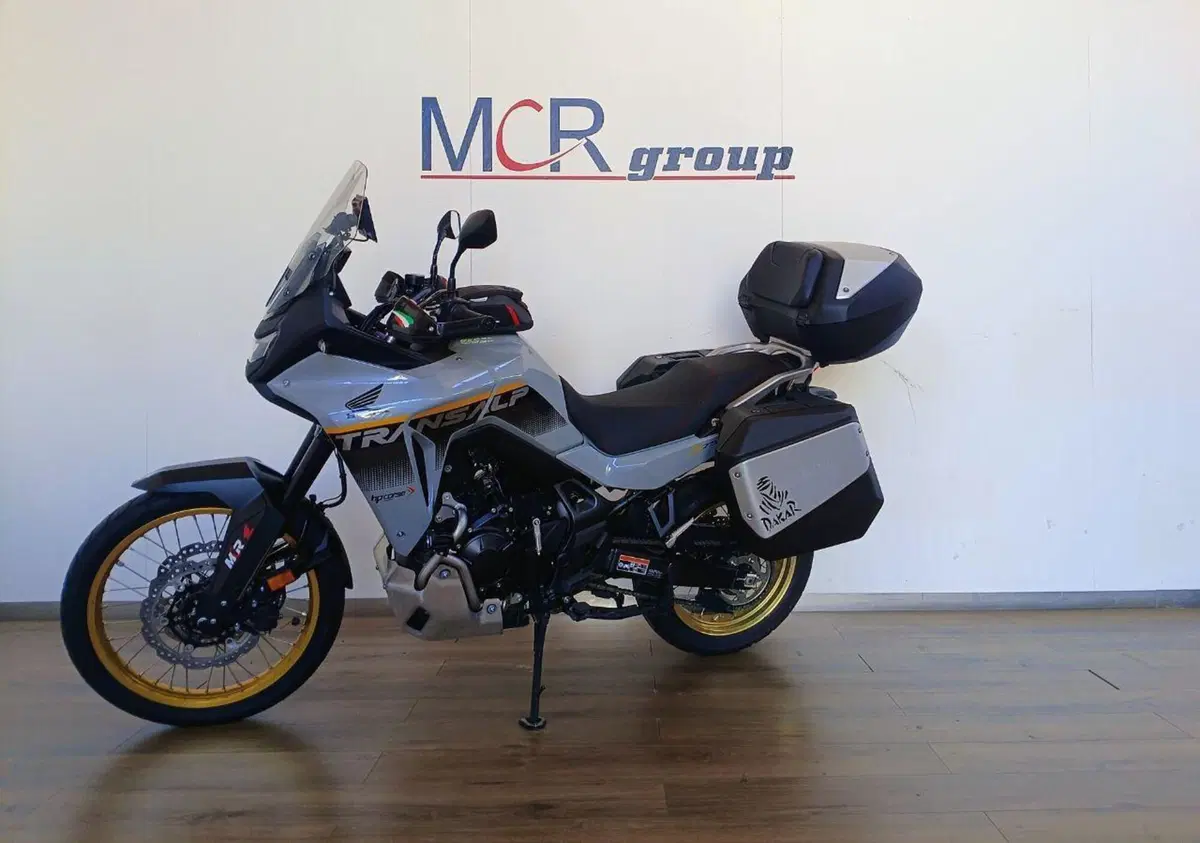 Honda Transalp XL750 (2025) (2)