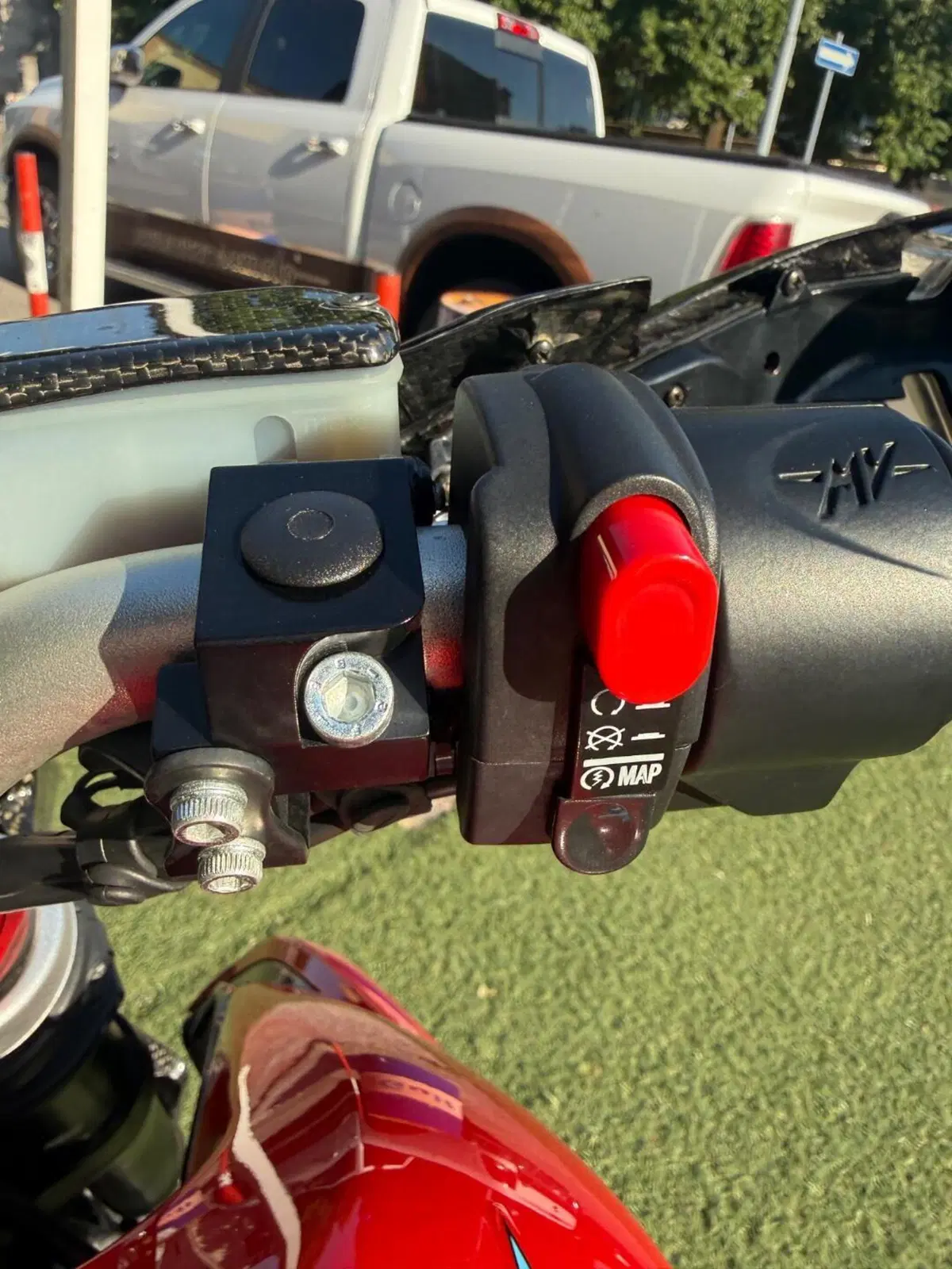 MV Agusta Rivale 800 EAS ABS (2013 -17) (18)