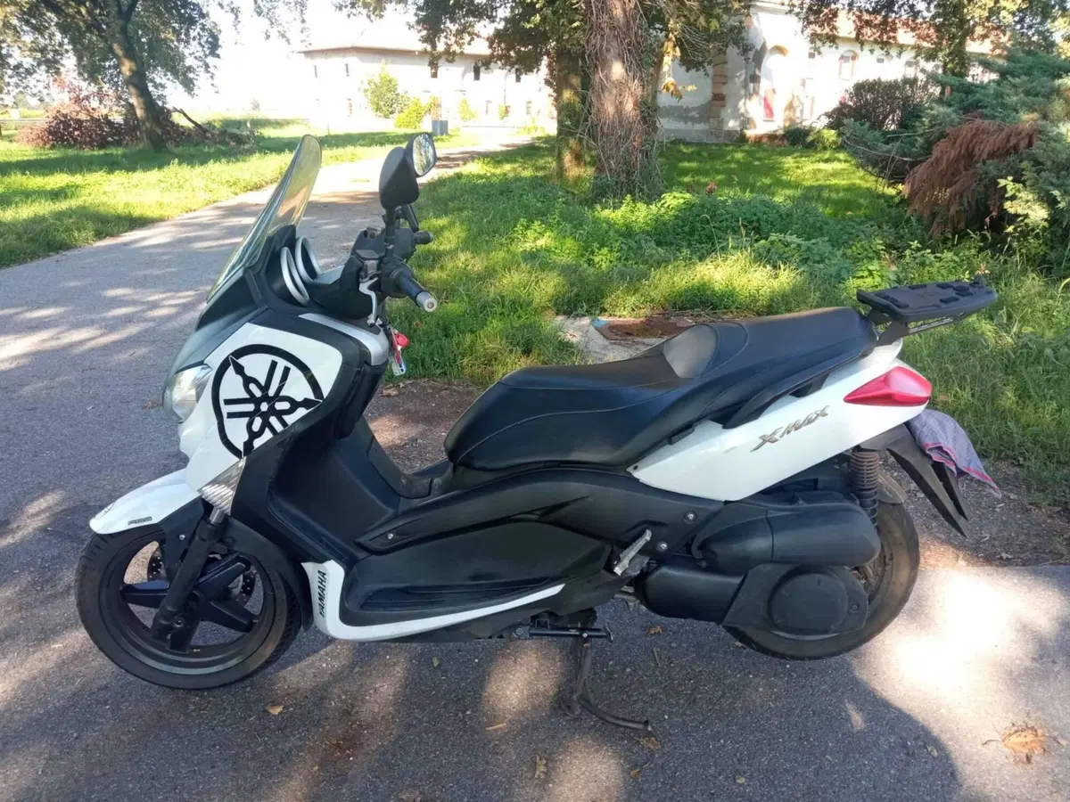 Yamaha X-Max 250 ABS (2011 - 13)