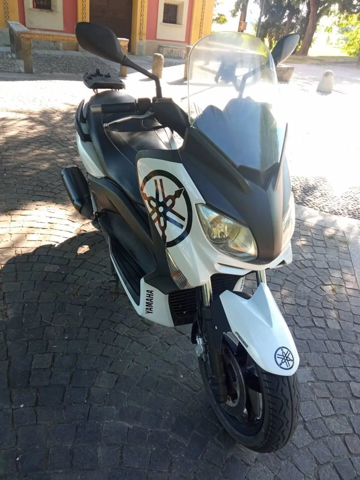 Yamaha X-Max 250 ABS (2011 - 13) (3)