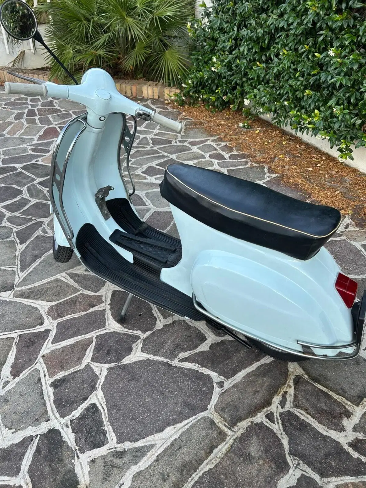 Piaggio Vespa V5A1T (2)