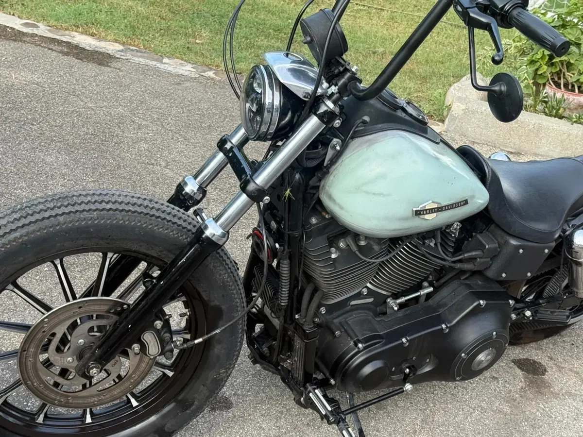 Harley-Davidson 1450 Super Glide Sport (1999 - 01) - FXDX (13)