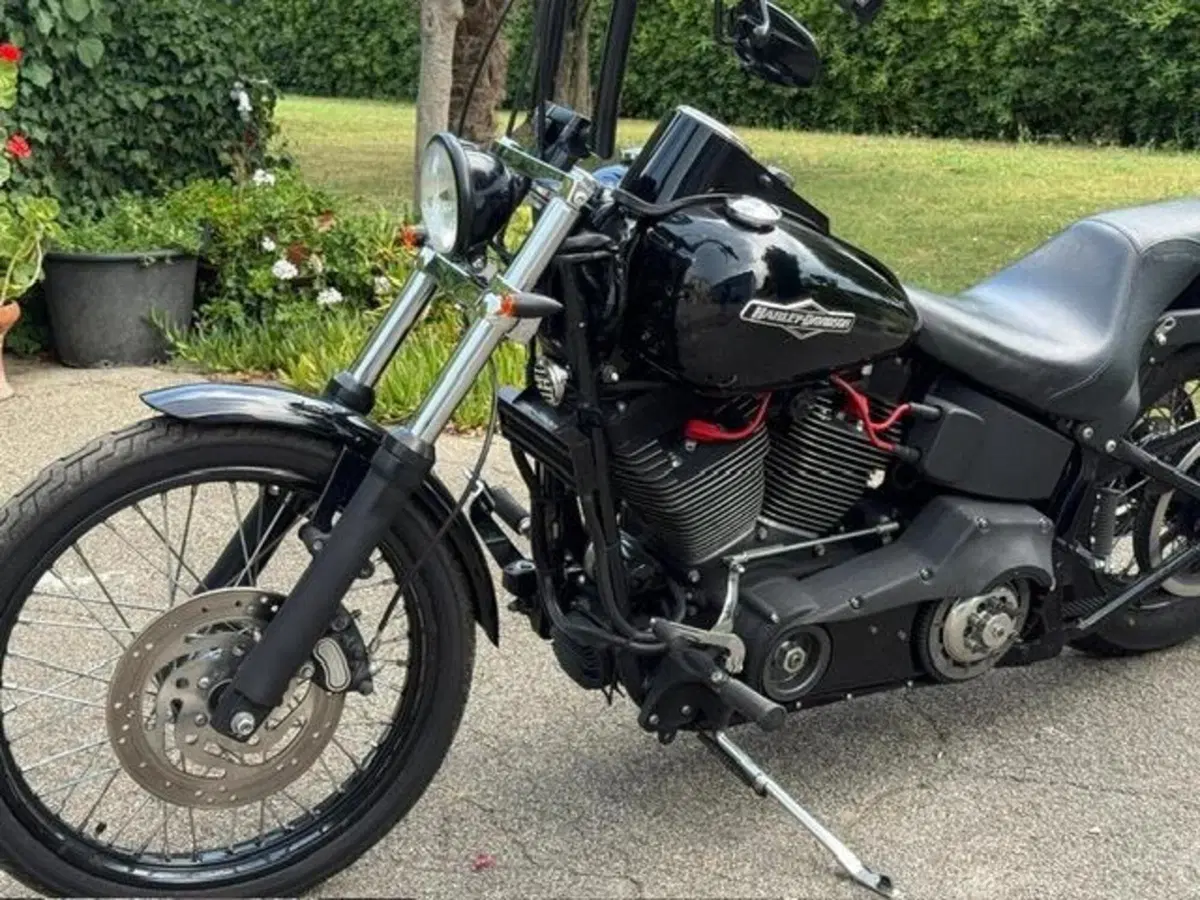 Harley-Davidson 1450 Night Train (2002 - 05) - FXSTBI (4)