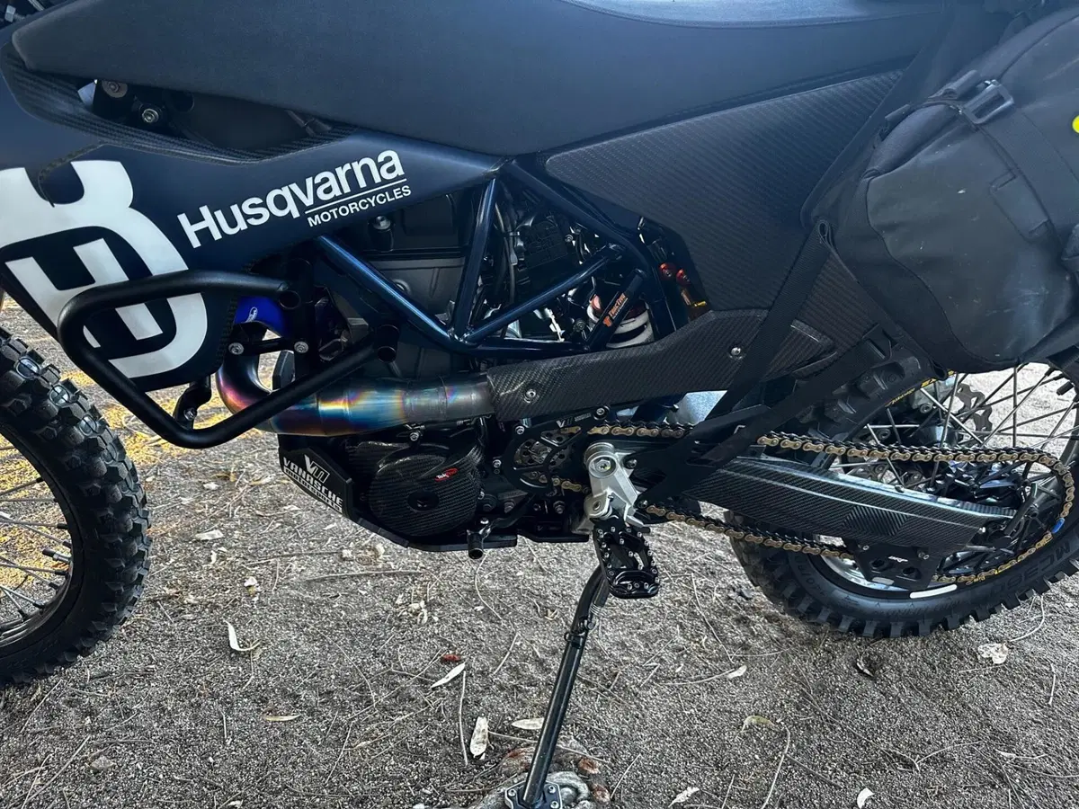 Husqvarna 701 Enduro (2023 - 25) (4)