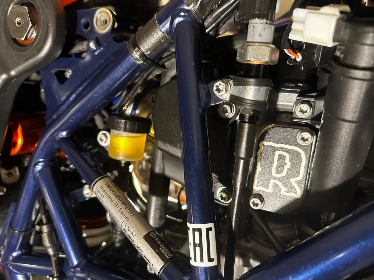 Husqvarna 701 Enduro (2023 - 25) (13)