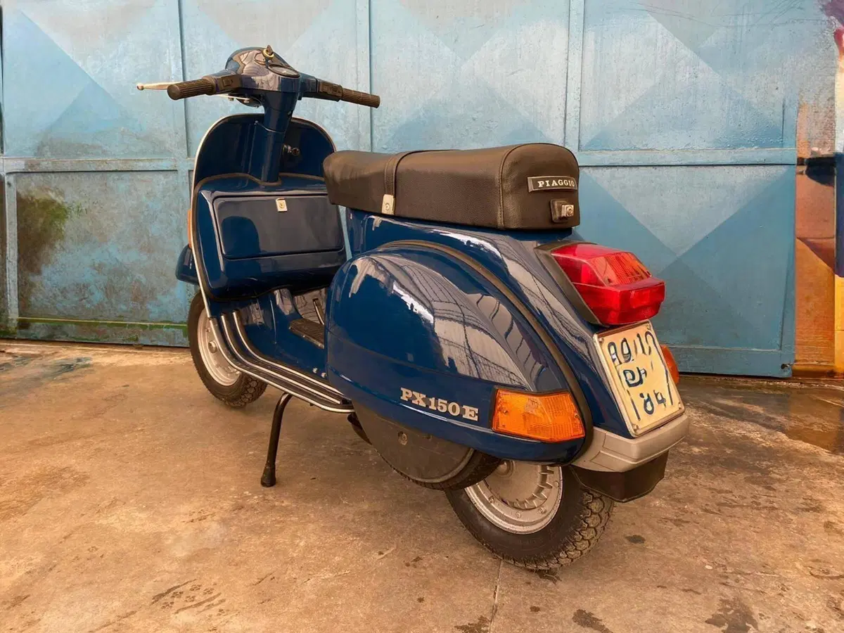 Piaggio PX 150E (2)