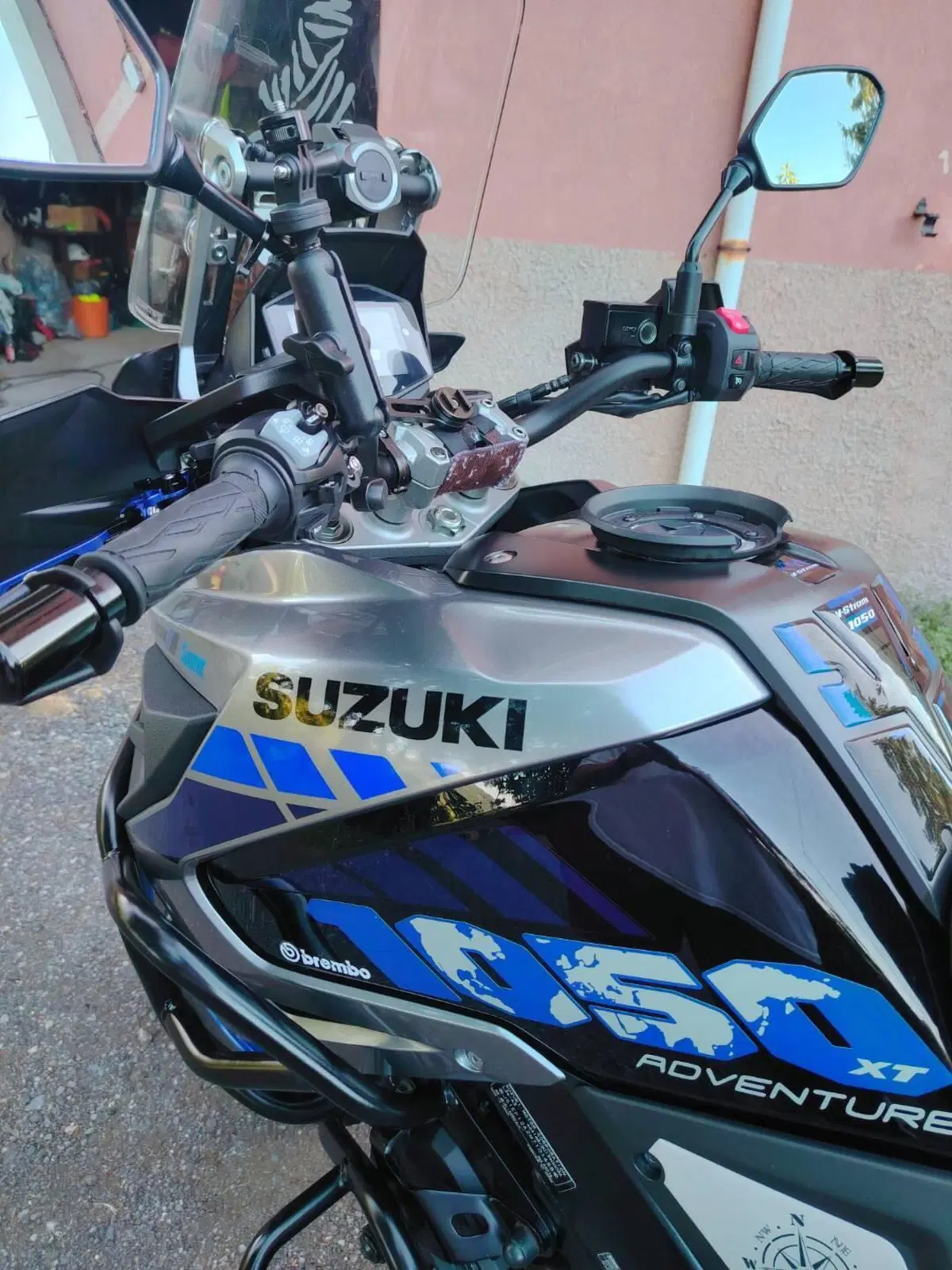 Suzuki V-Strom 1050XT Pro (2020 - 23) (4)