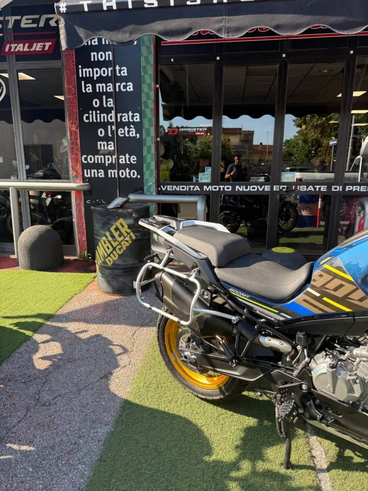 CFMOTO 800MT Touring (2022 - 26) (7)