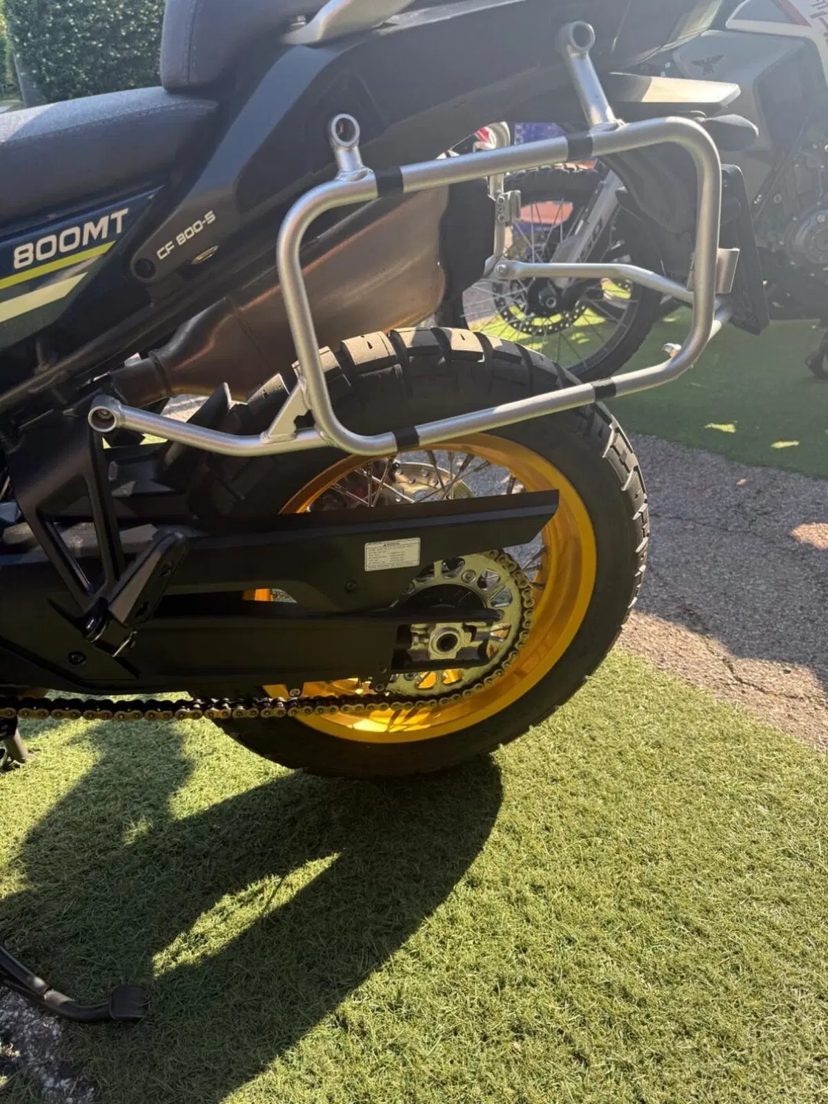 CFMOTO 800MT Touring (2022 - 26) (14)