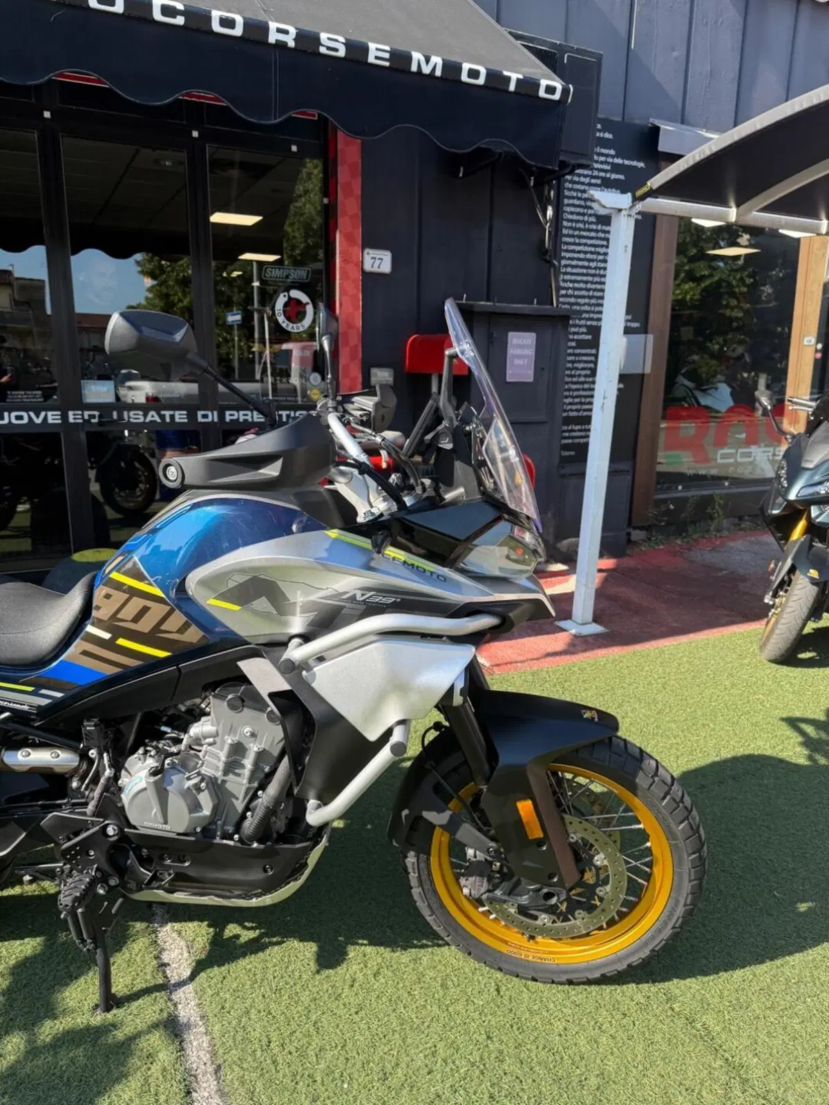 CFMOTO 800MT Touring (2022 - 26) (15)