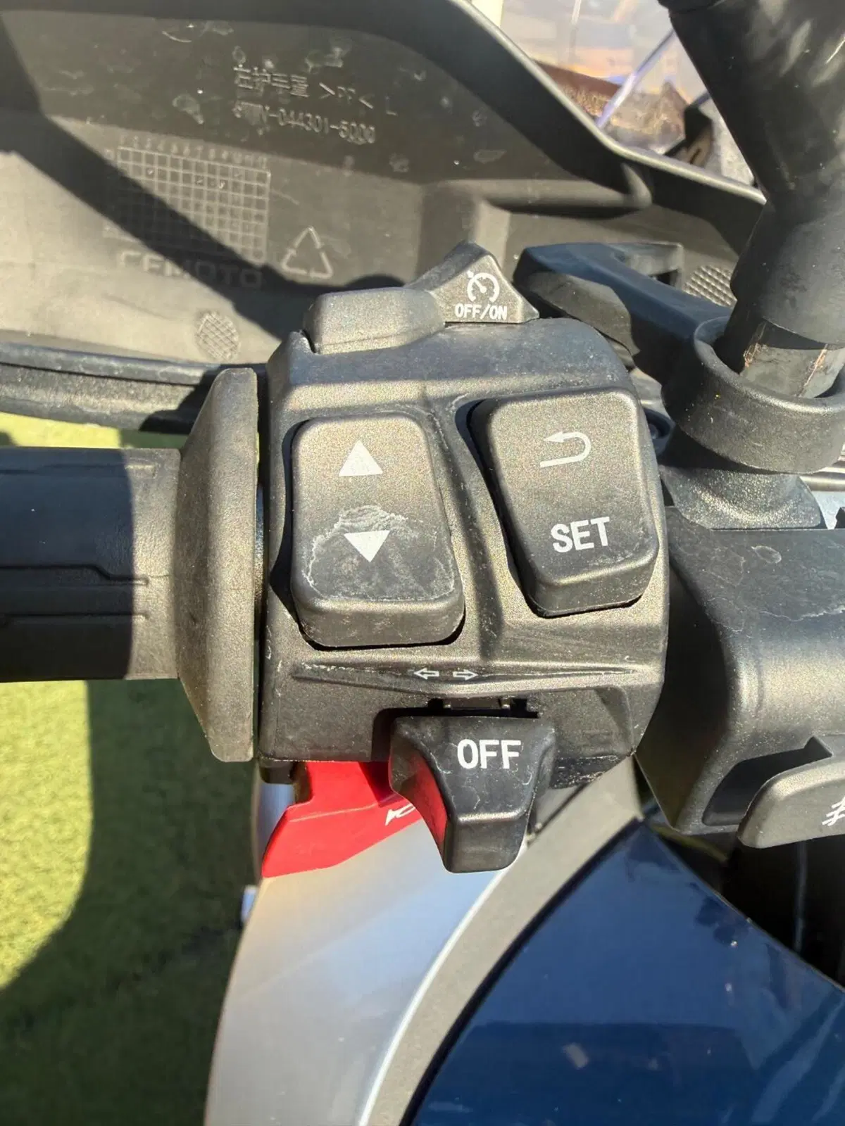 CFMOTO 800MT Touring (2022 - 26) (17)