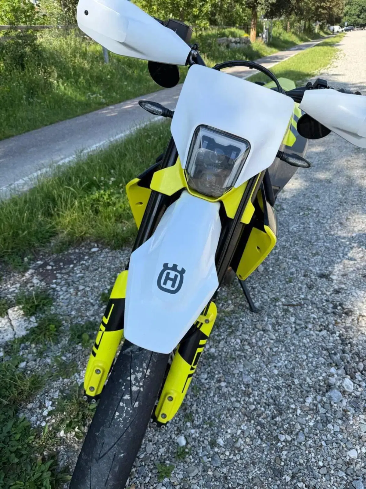 Husqvarna 701 Supermoto (2023 - 25) (5)