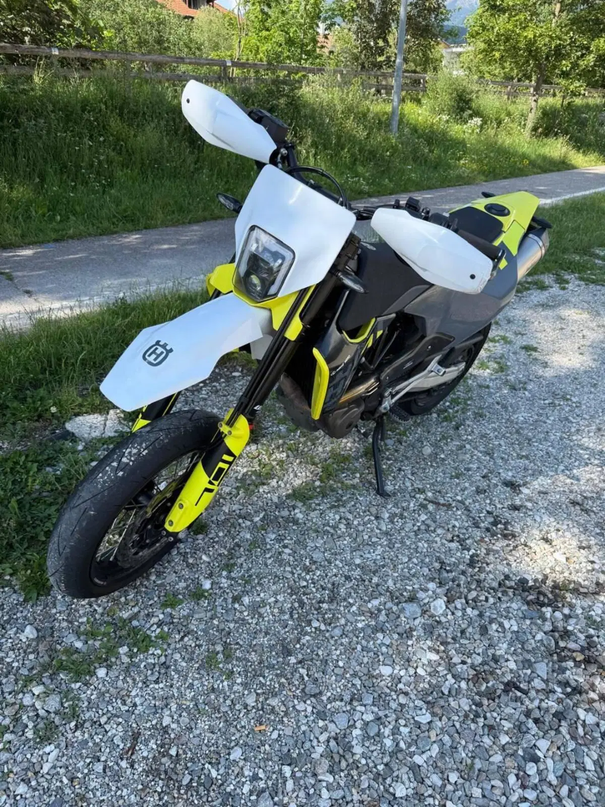 Husqvarna 701 Supermoto (2023 - 25) (6)