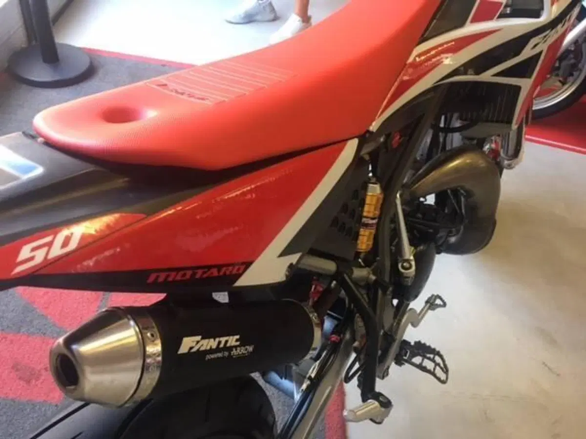Fantic Motor Motard 50 Motard Competition 2t (2020) (5)