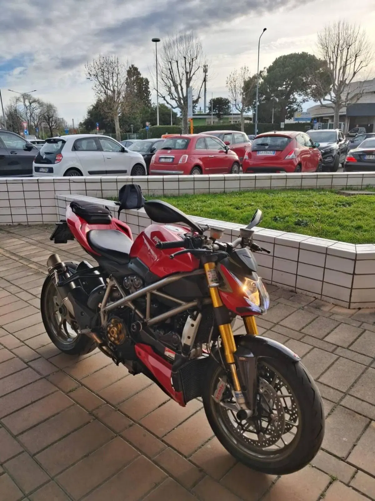 Ducati Streetfighter S (2009 - 14) (2)