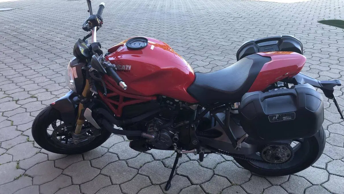 Ducati Monster 1200 S (2017 - 21) (4)