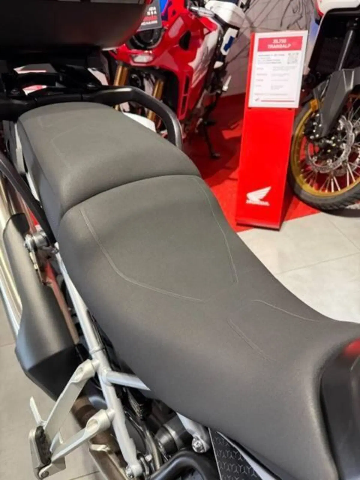 Triumph Tiger 900 GT Pro (2024 - 26) (16)
