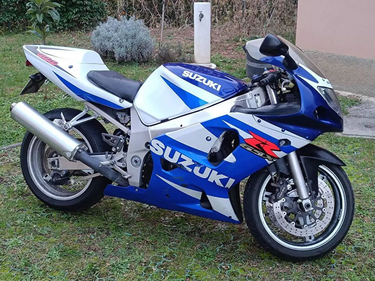 Suzuki GSX R 600 (2001 - 03)