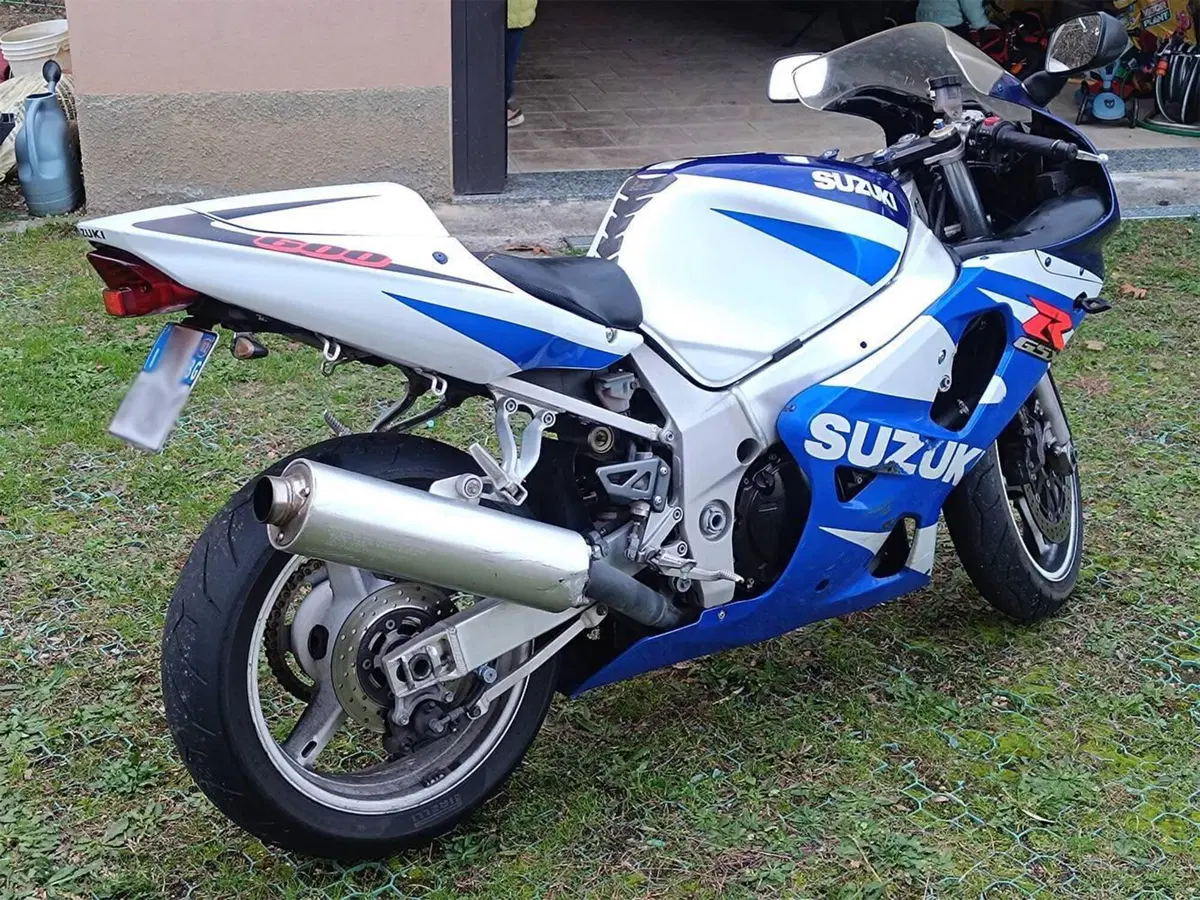 Suzuki GSX R 600 (2001 - 03) (5)