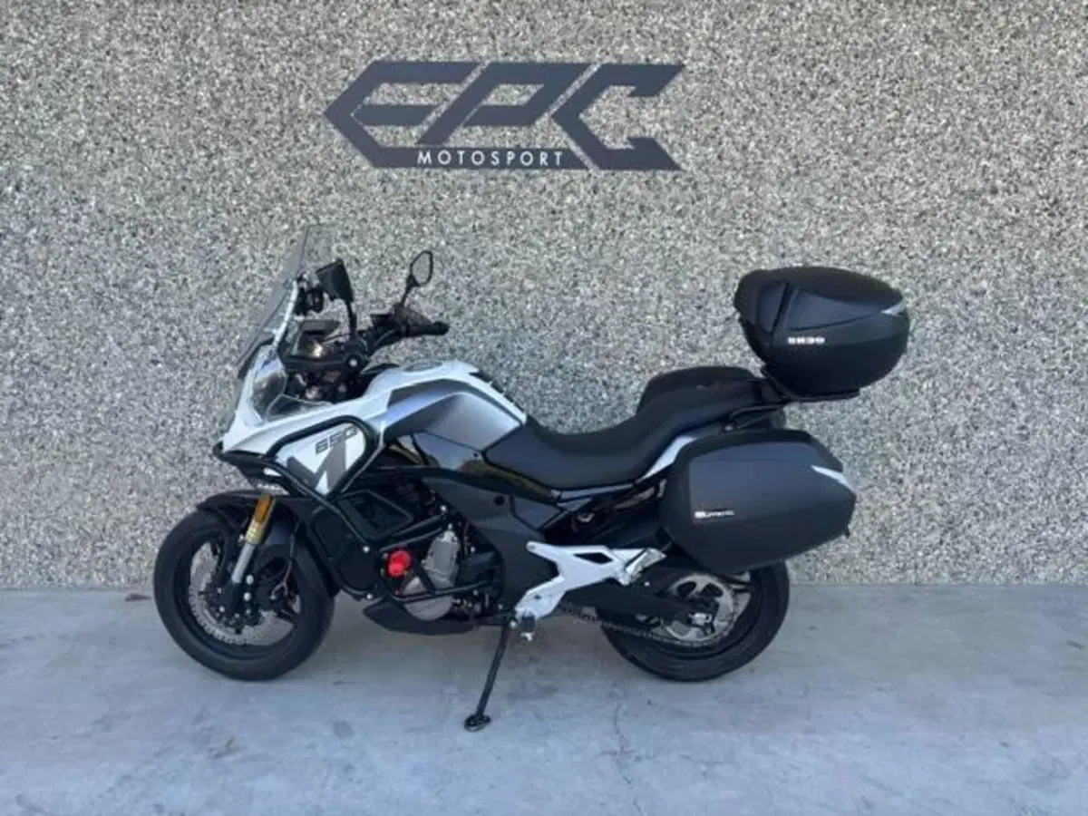CFMOTO 650MT (2021 - 24) (2)