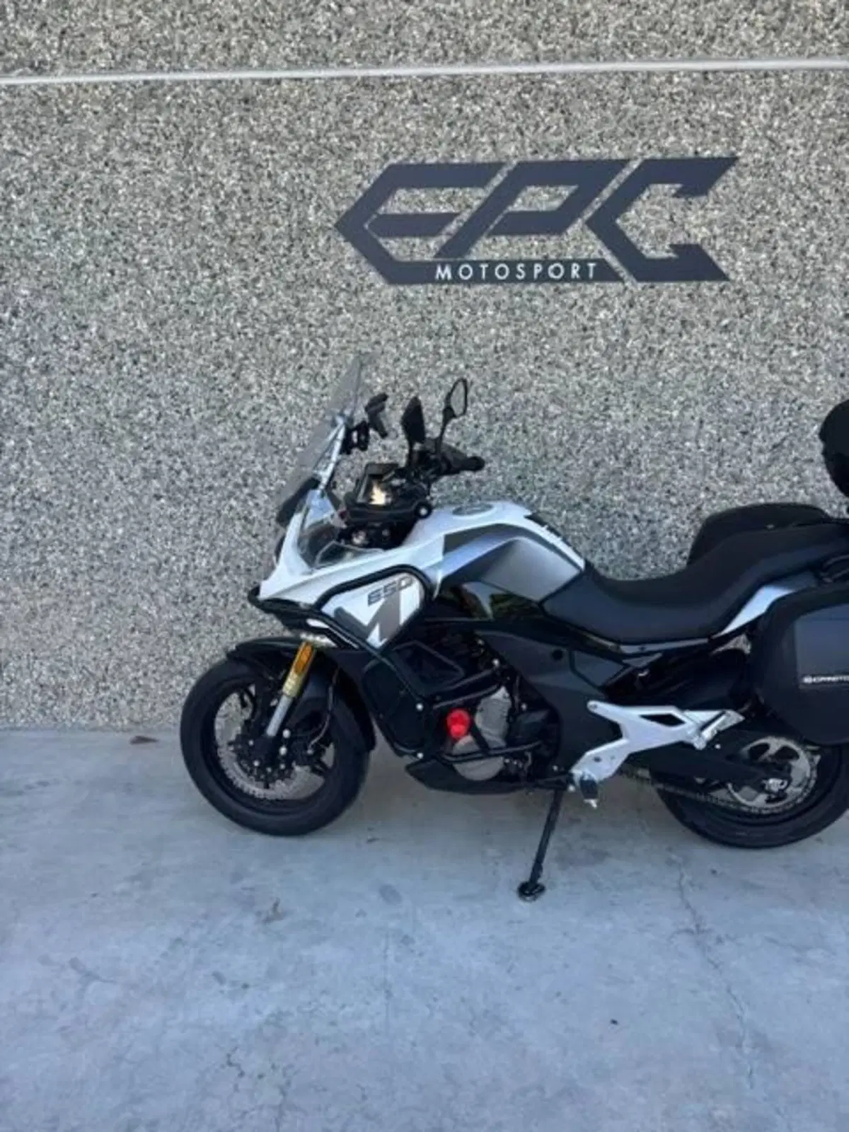 CFMOTO 650MT (2021 - 24) (3)