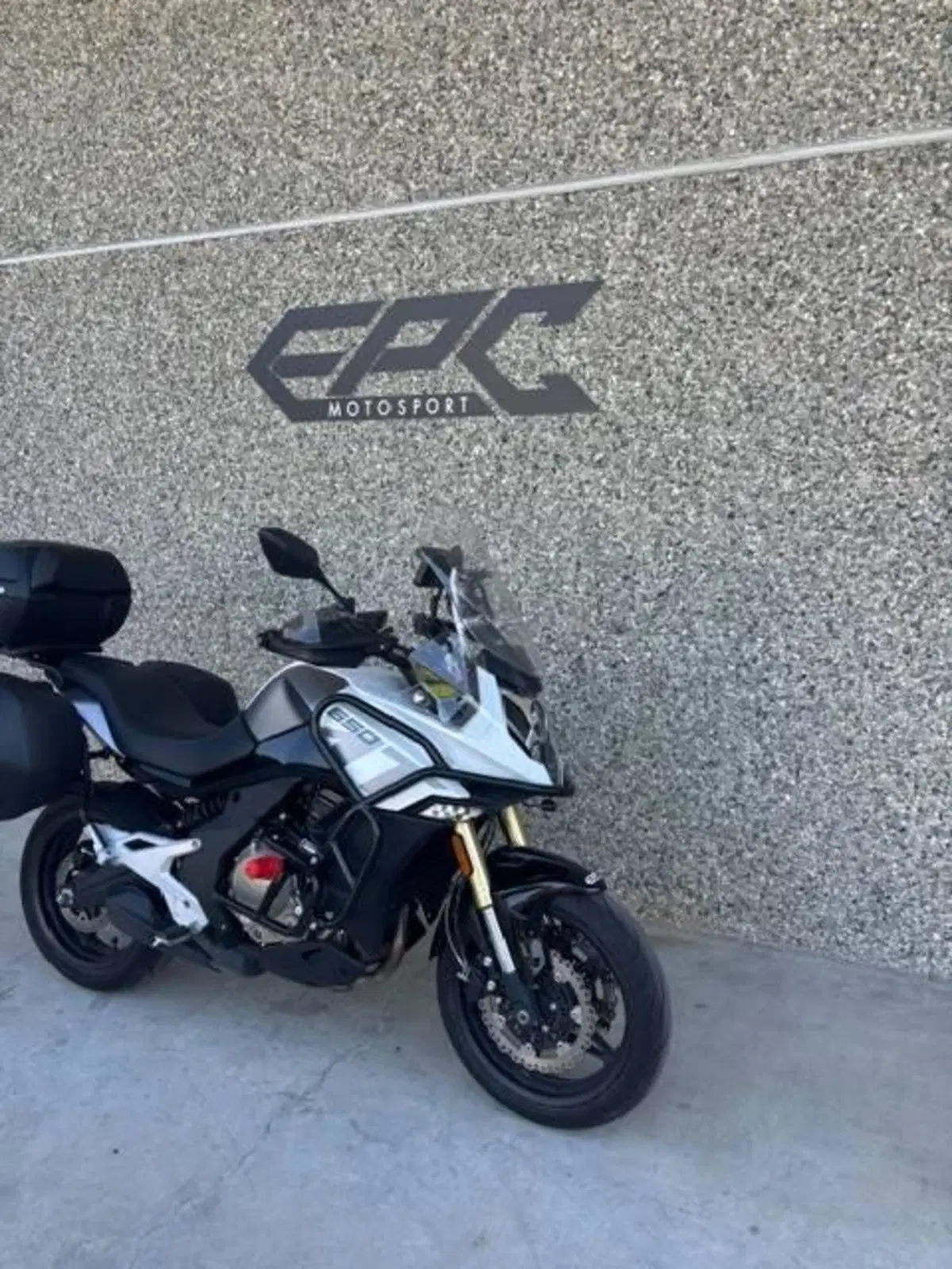 CFMOTO 650MT (2021 - 24) (14)