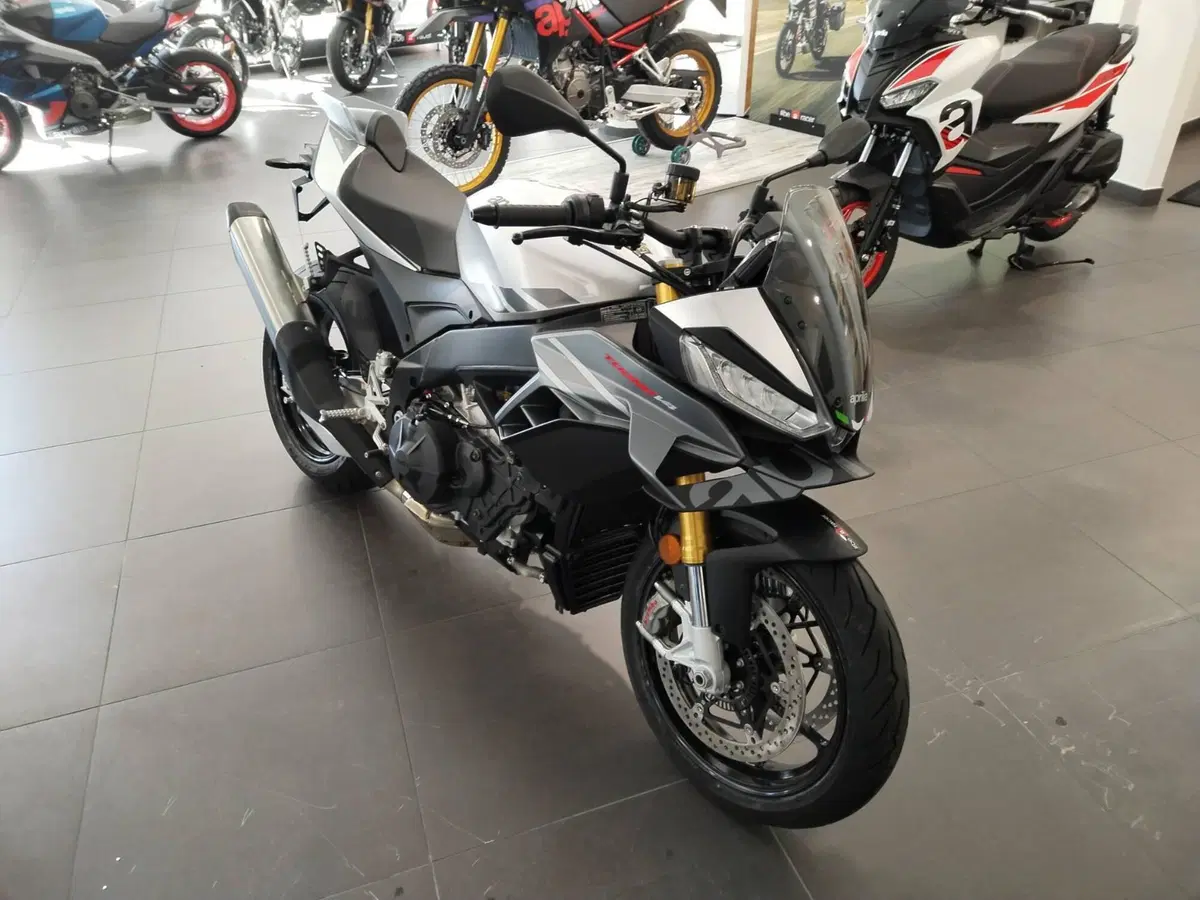 Aprilia RSV4 1100 (2025 - 26) (5)