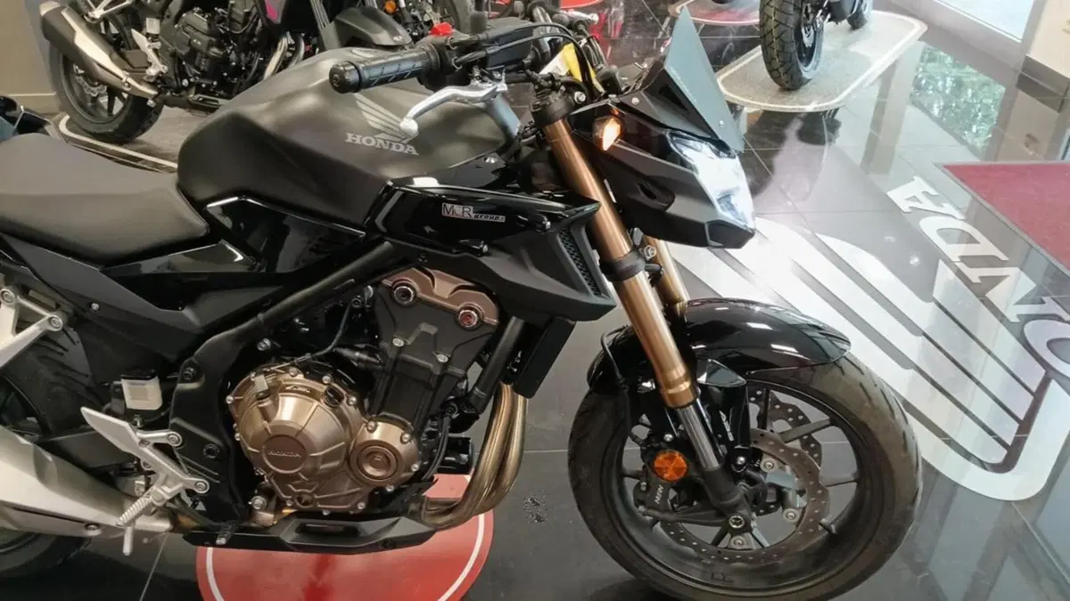 Honda CB 500 F (2022 - 23) (4)