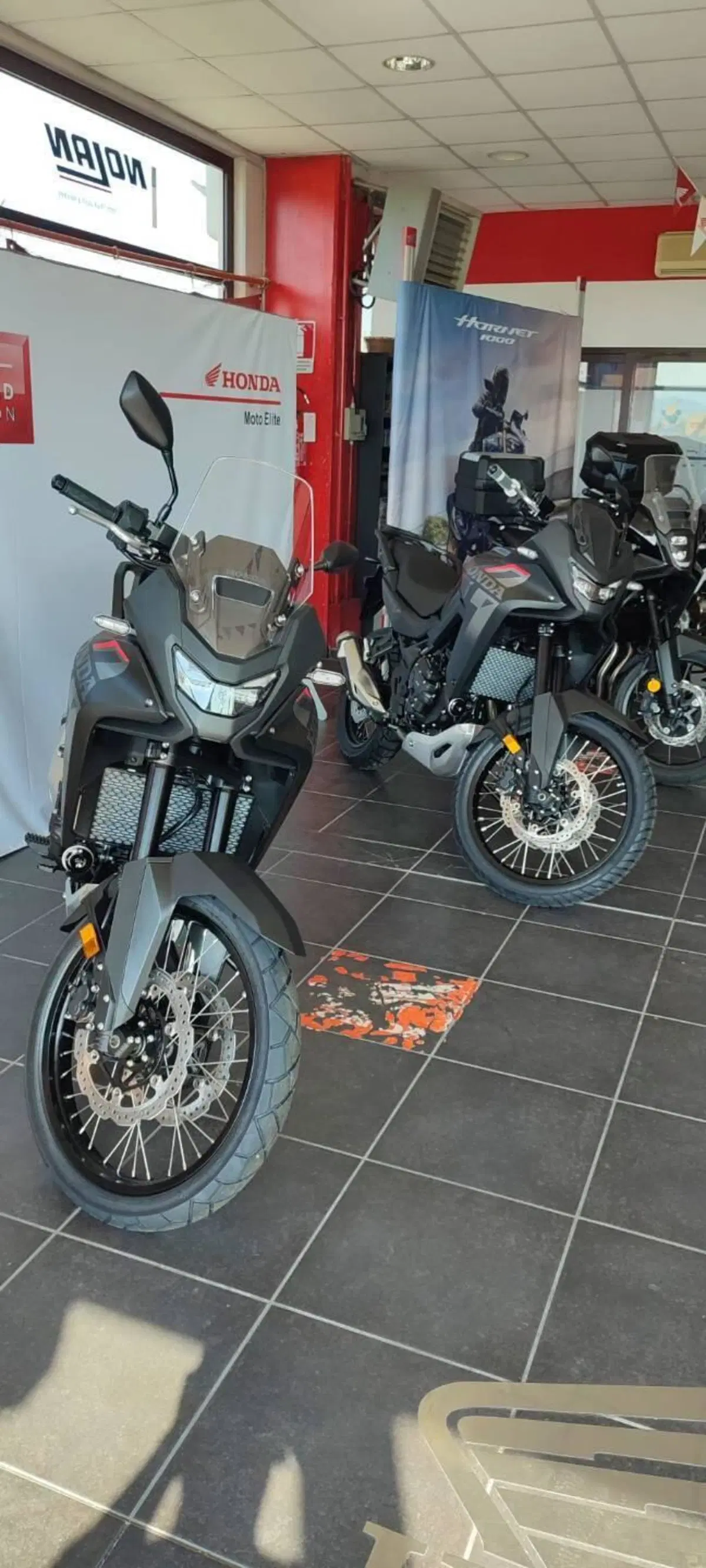 Honda Transalp XL750 (2026) (3)