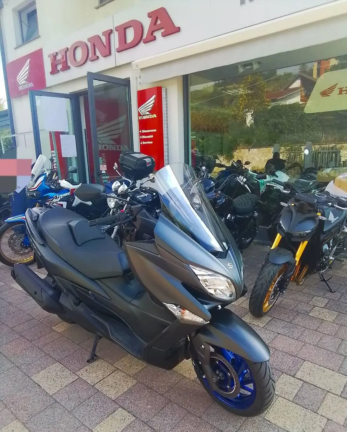 Suzuki Burgman AN 400 (1999 - 00) (7)